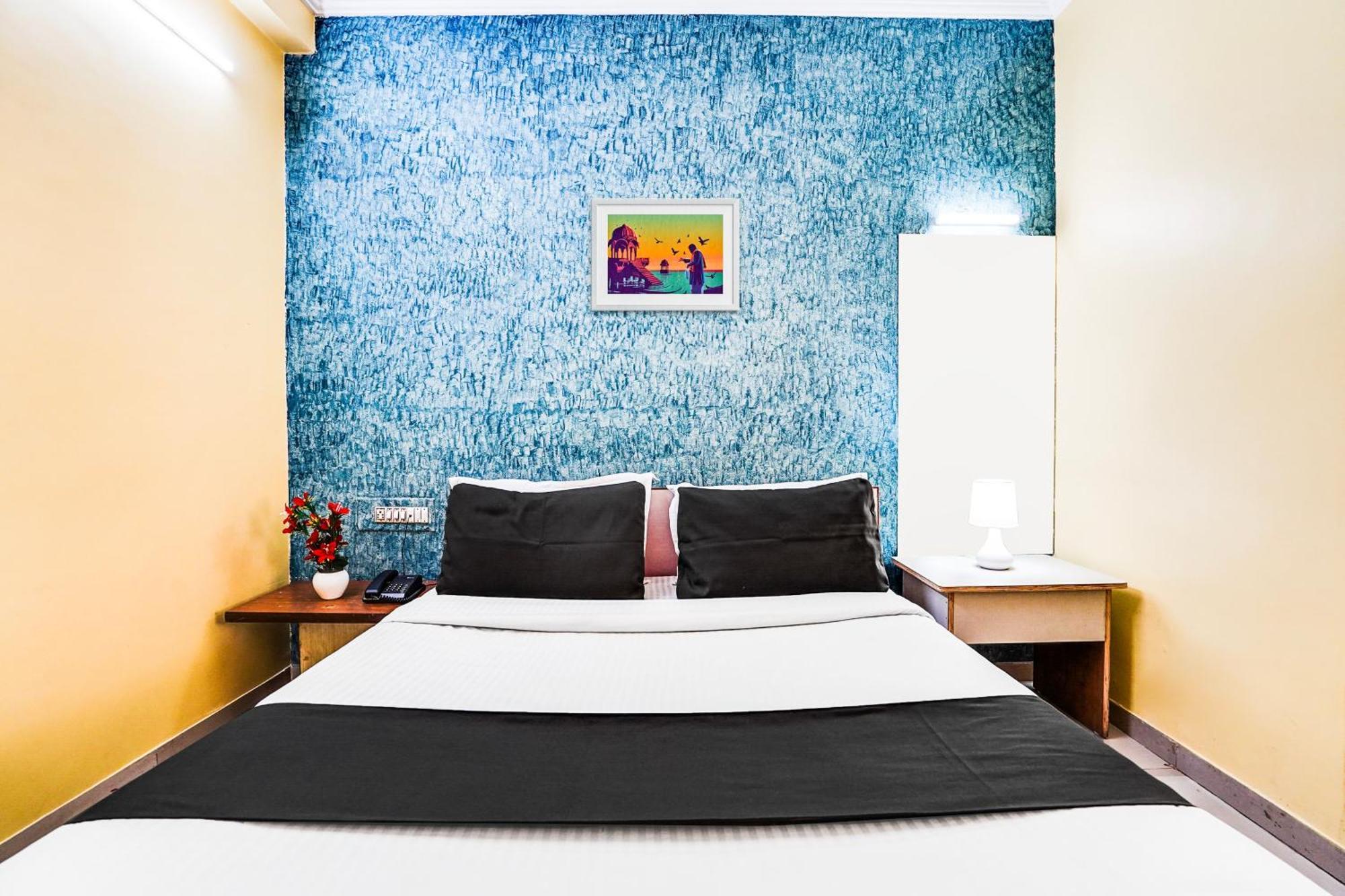 Hotel O Vibrant Residency Ahmedabad Luaran gambar