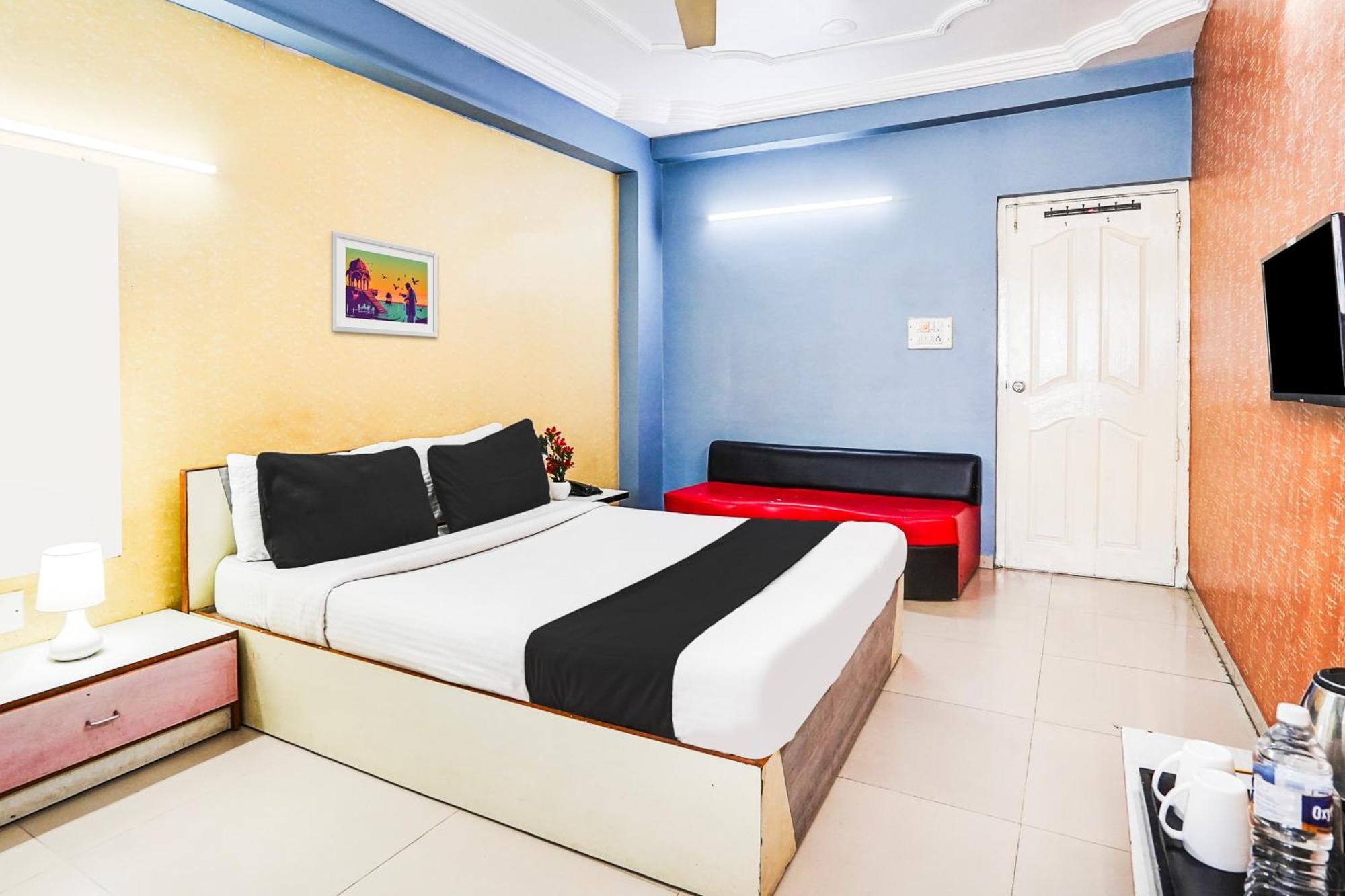 Hotel O Vibrant Residency Ahmedabad Luaran gambar