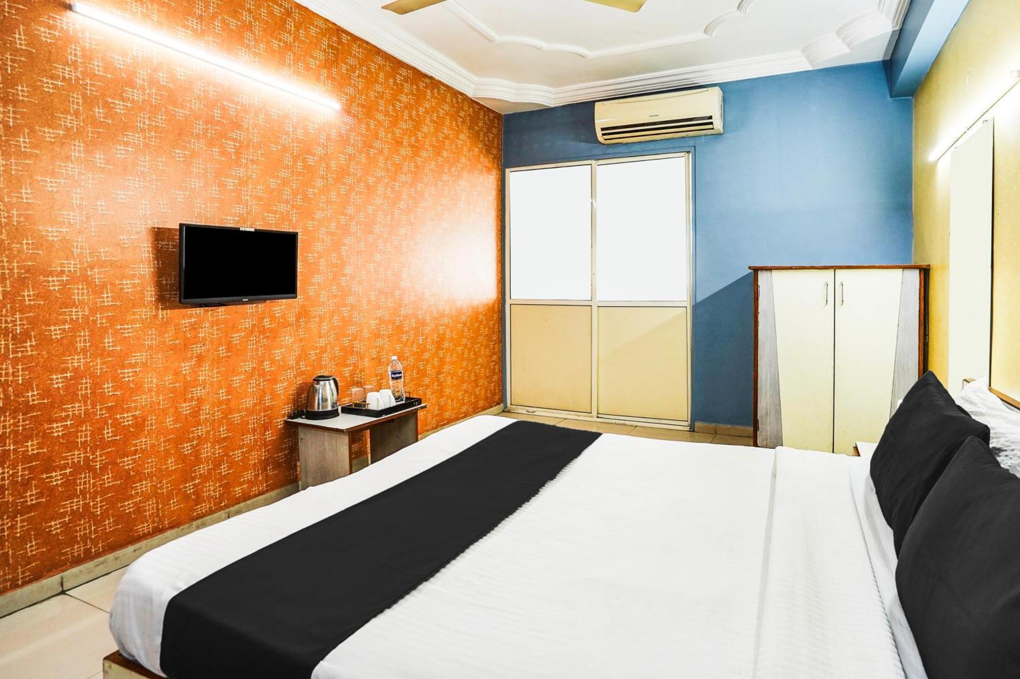 Hotel O Vibrant Residency Ahmedabad Luaran gambar